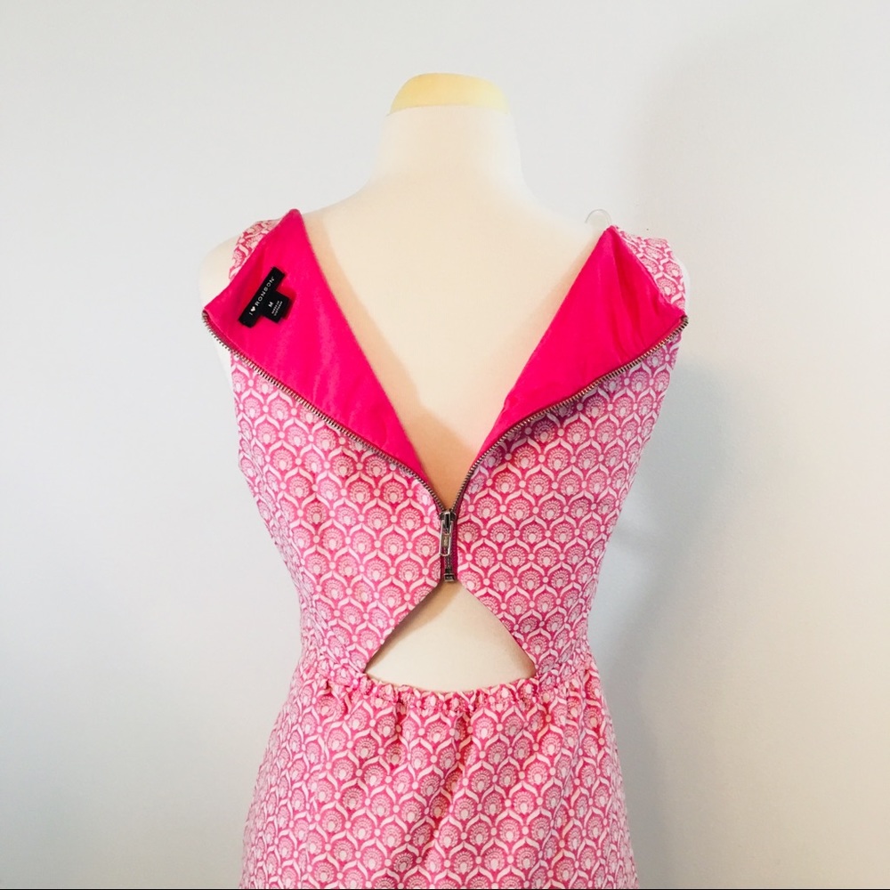 I π Ronson (M) Dress - Picture 3 of 8